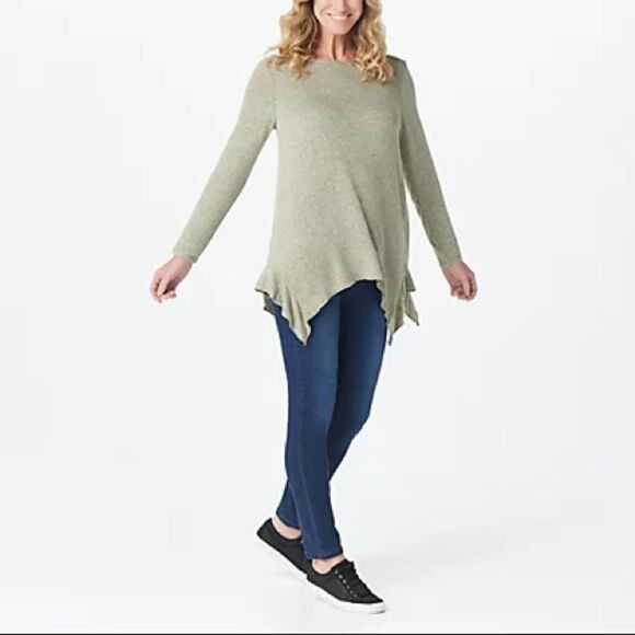 Belle by Kim Gravel Drama Hem Brushed Knit Top - Picture 2 of 6